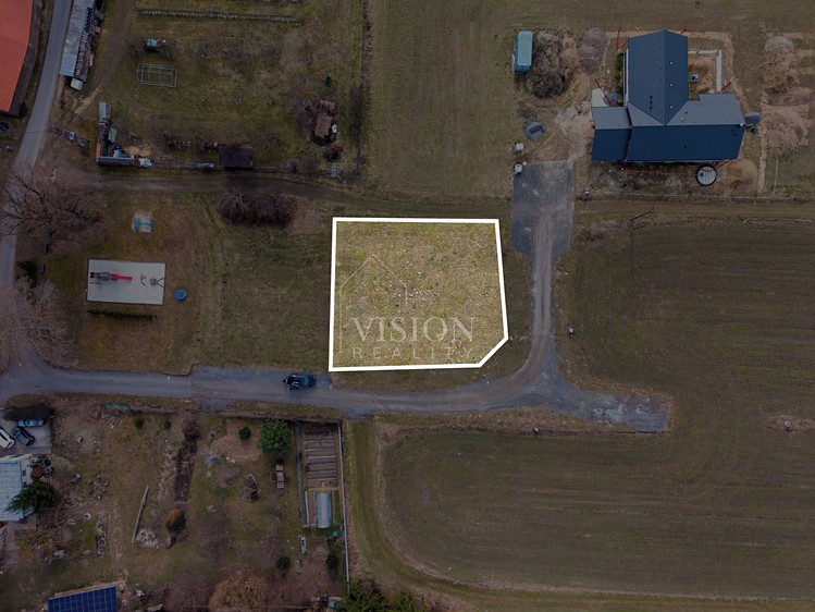 Prodej stavebního pozemku 889 m² - foto 3