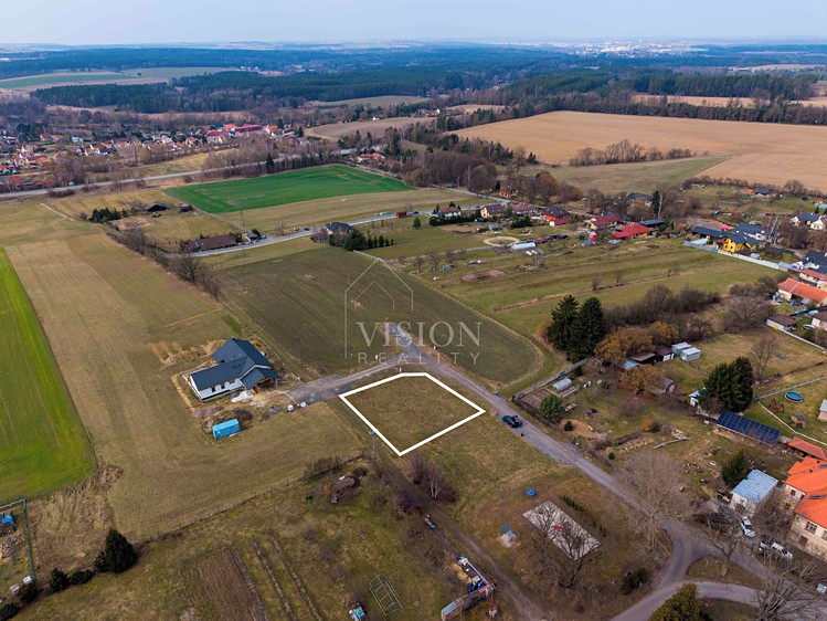 Prodej stavebního pozemku 889 m² - foto 4