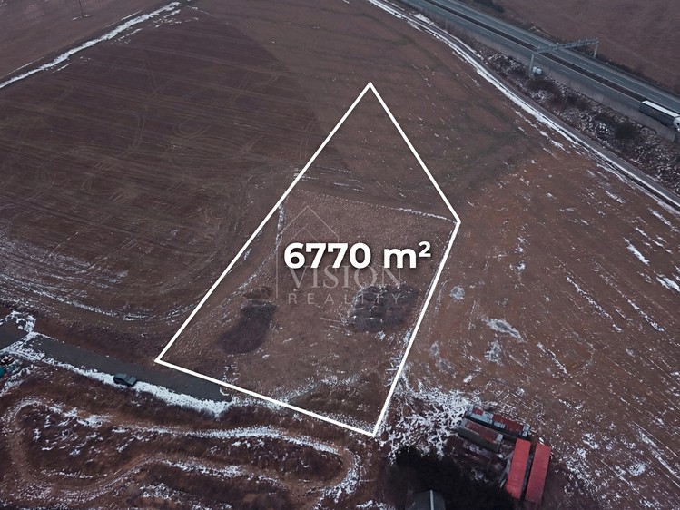 Prodej komerčního pozemku 6 770 m² - foto 1
