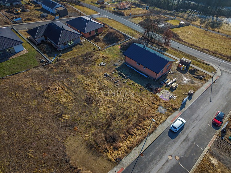 Prodej stavebního pozemku 820 m² - foto 8