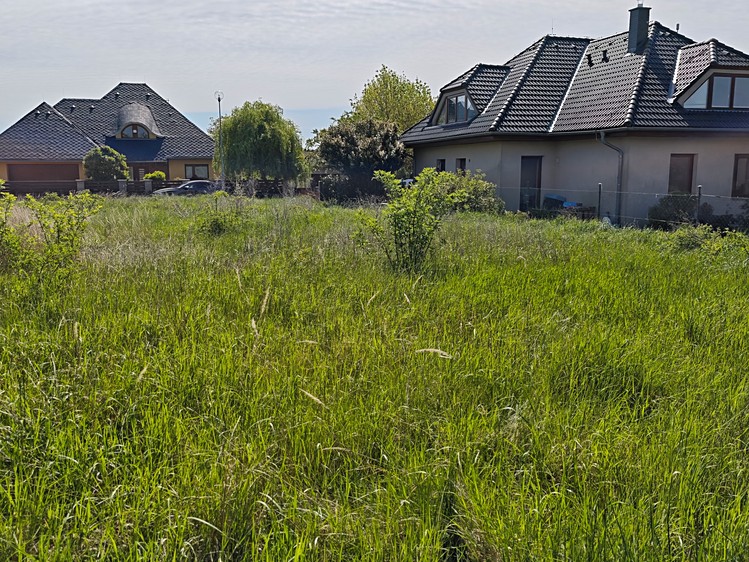 Prodej stavebního pozemku 911 m² - foto 8