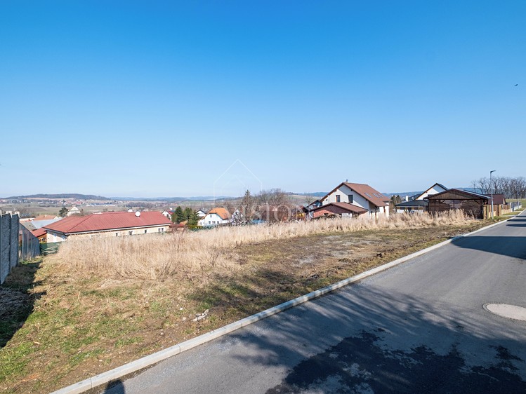 Prodej stavebního pozemku 1 054 m² - foto 5
