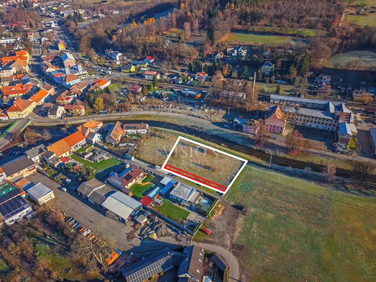 Prodej stavebního pozemku 1 820 m² - foto 4