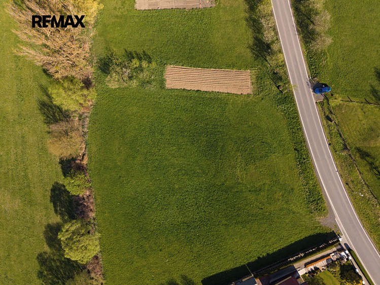 Prodej stavebního pozemku 2 583 m² - foto 2