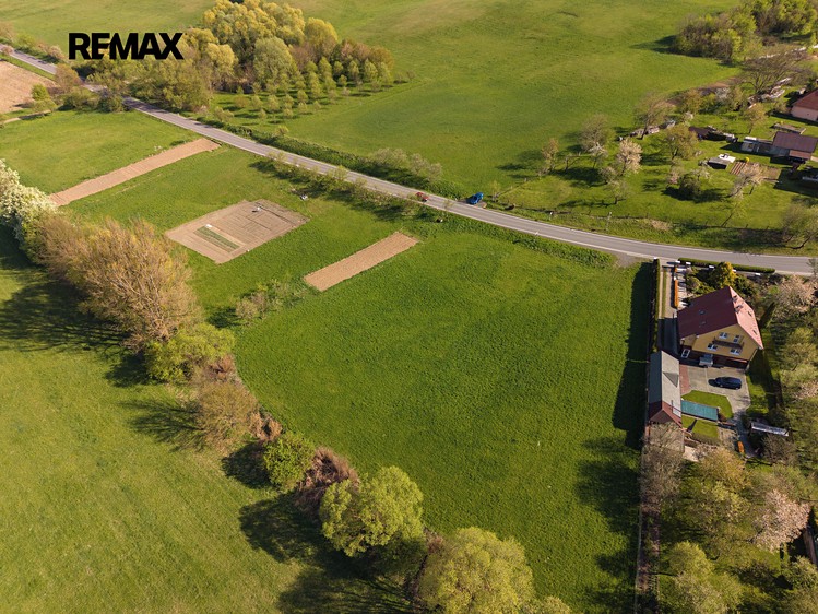 Prodej stavebního pozemku 2 583 m² - foto 4