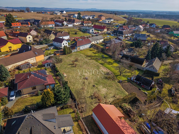 Prodej stavebního pozemku 1 888 m² - foto 4
