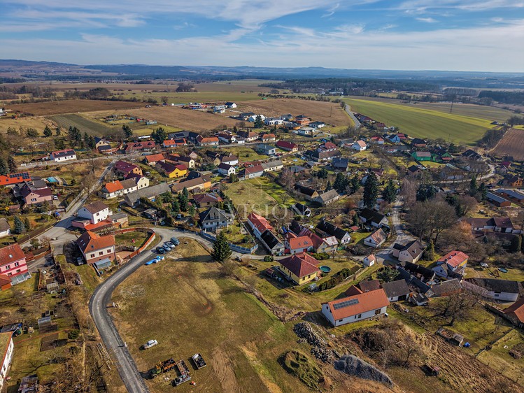 Prodej stavebního pozemku 1 888 m² - foto 6