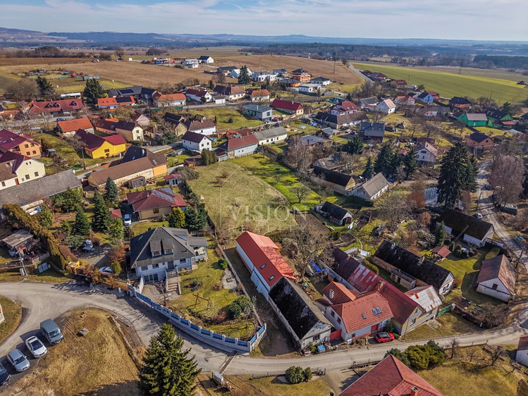 Prodej stavebního pozemku 1 888 m² - foto 5