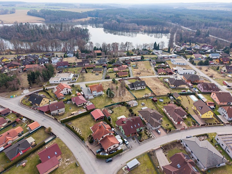 Prodej stavebního pozemku 1 103 m² - foto 5