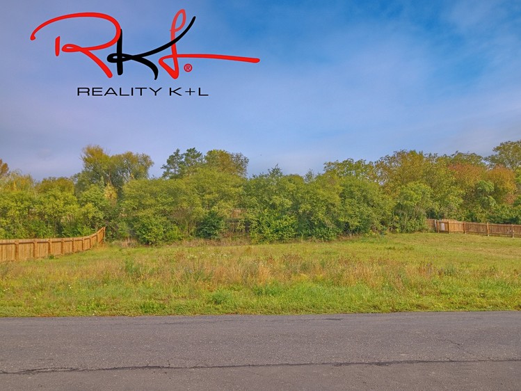 Prodej stavebního pozemku 1 025 m² - foto 5
