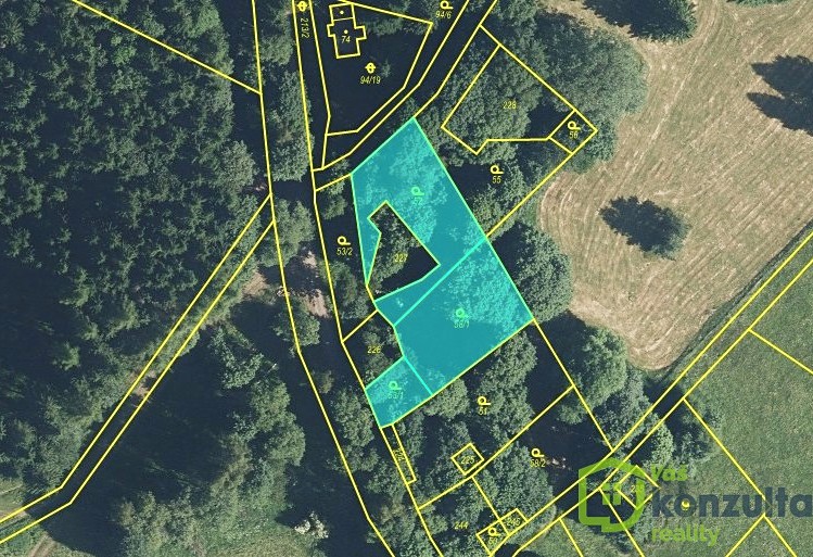 Prodej stavebního pozemku 1 350 m² - foto 1