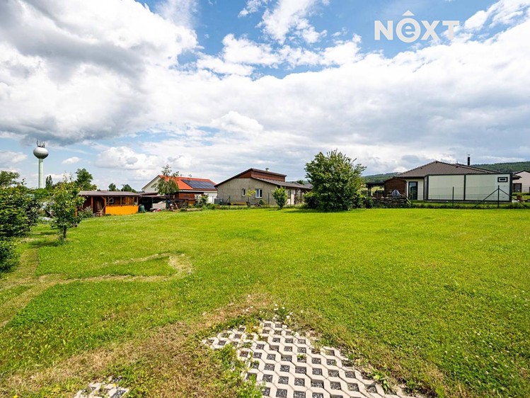 Prodej  stavebního pozemku 996 m² - foto 6