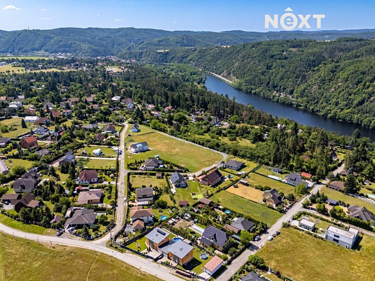 Prodej  stavebního pozemku 1 042 m² - foto 7
