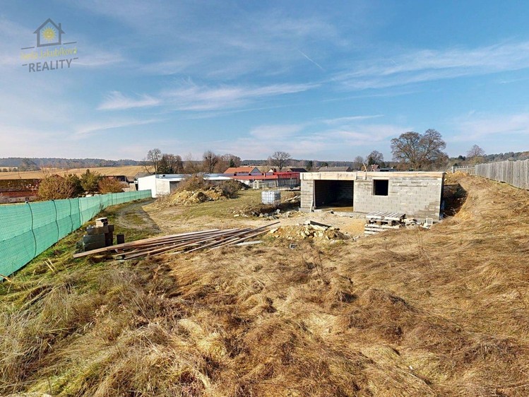 Prodej komerčního pozemku 9 206 m² - foto 3