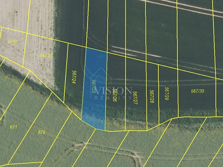 Prodej pole 556 m² - foto 1