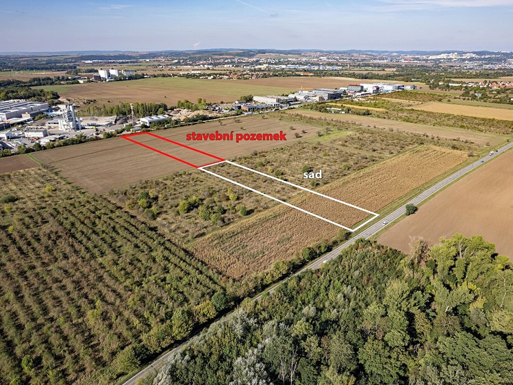 Prodej komerčního pozemku 11 182 m² - foto 1