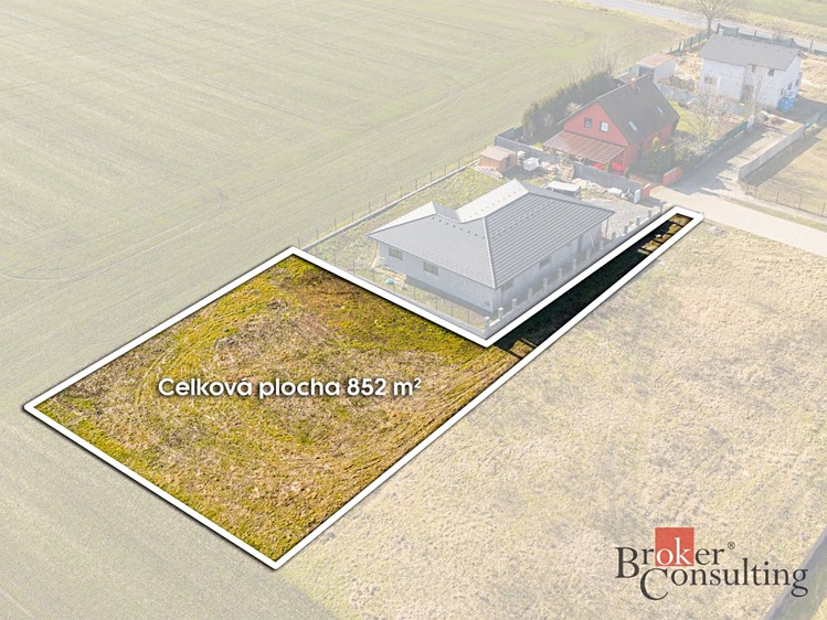 Prodej stavebního pozemku 852 m² - foto 4