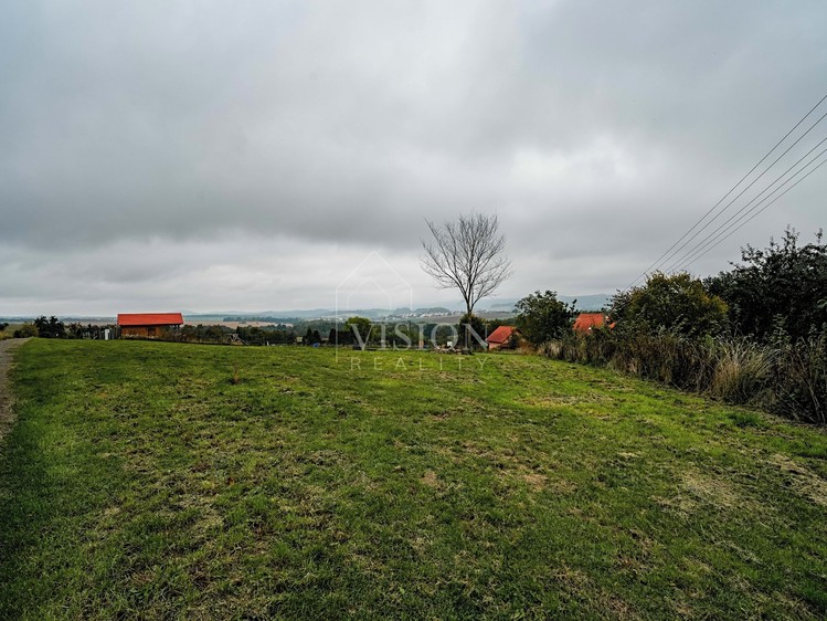 Prodej  stavebního pozemku 1 678 m² - foto 3