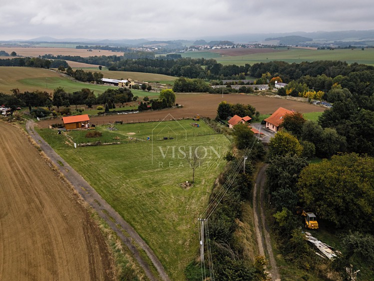 Prodej  stavebního pozemku 1 678 m² - foto 5