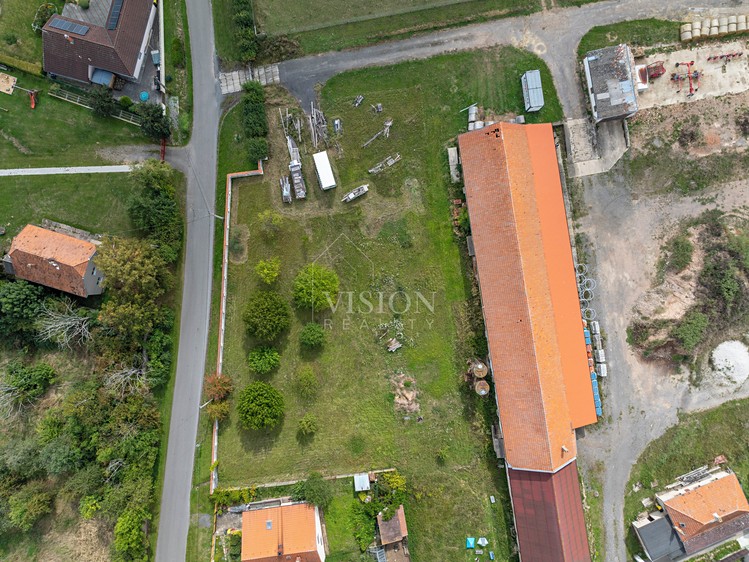 Prodej  stavebního pozemku 2 579 m² - foto 6