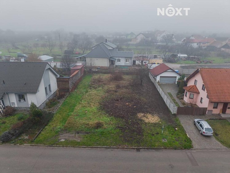 Prodej stavebního pozemku 565 m² - foto 2