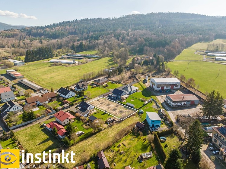 Prodej stavebního pozemku 1 000 m² - foto 3