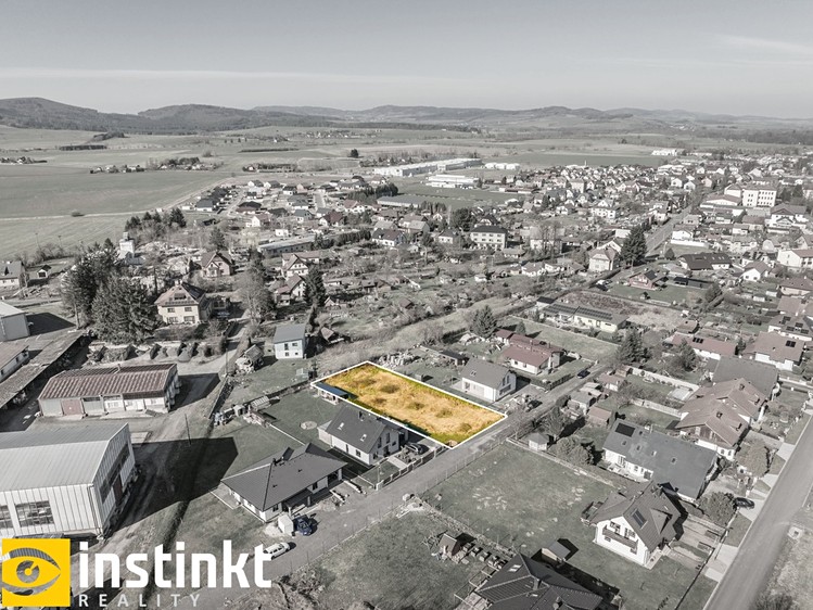 Prodej stavebního pozemku 1 000 m² - foto 5