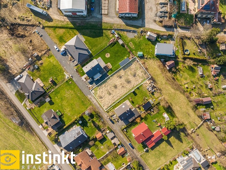 Prodej stavebního pozemku 1 000 m² - foto 6