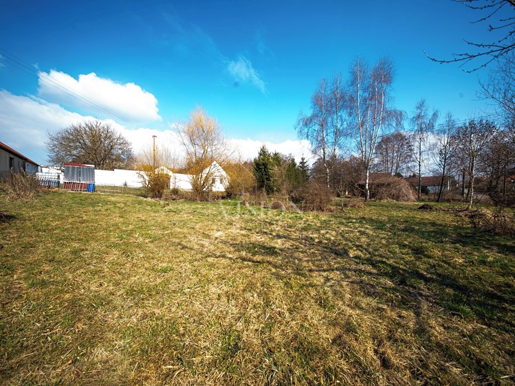 Prodej stavebního pozemku 1 006 m² - foto 4