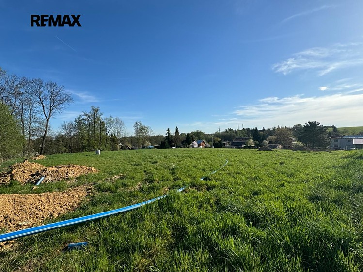Prodej stavebního pozemku 1 080 m² - foto 5