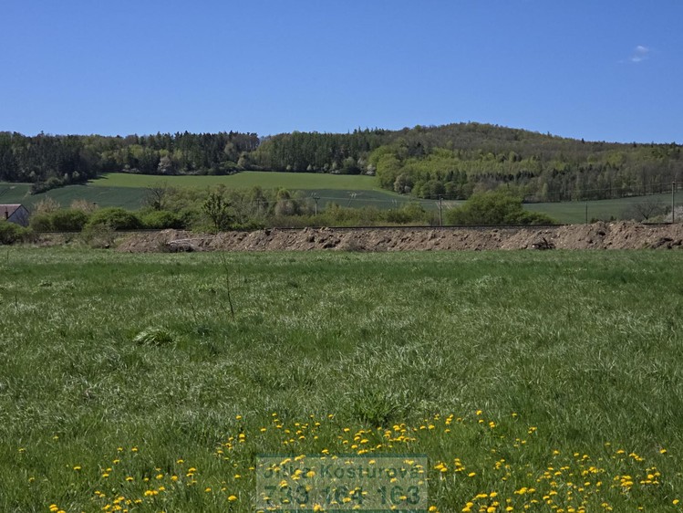 Prodej stavebního pozemku 1 000 m² - foto 3