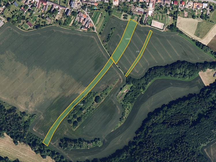 Prodej pole 52 131 m² - foto 1