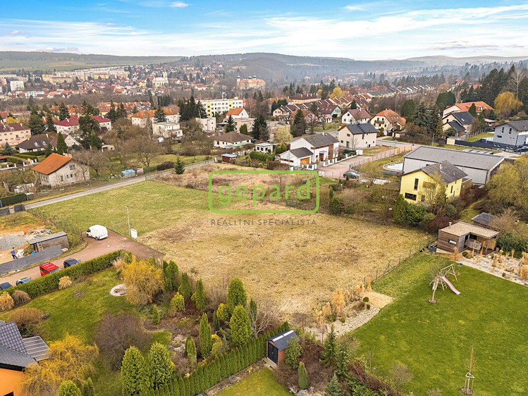 Prodej stavebního pozemku 1 653 m² - foto 6