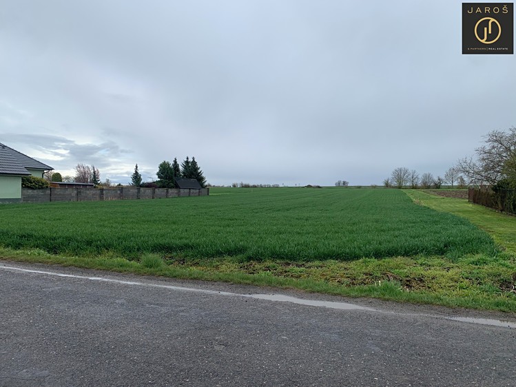 Prodej stavebního pozemku 1 100 m² - foto 3