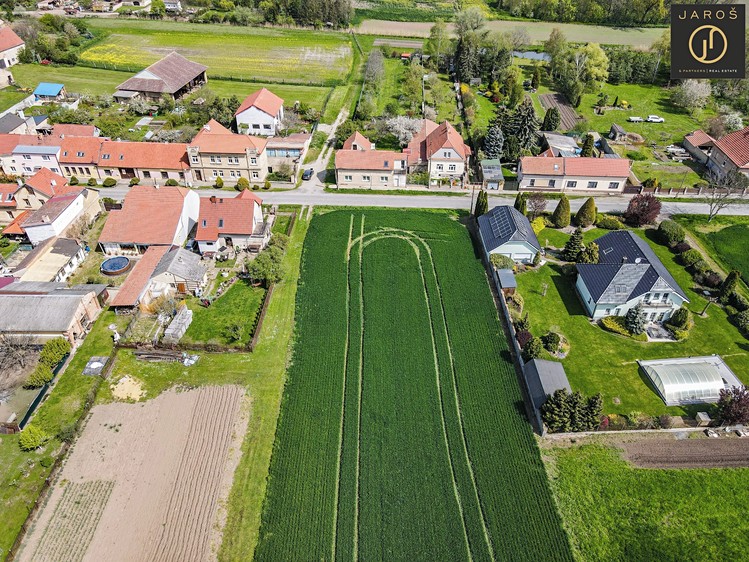 Prodej stavebního pozemku 1 100 m² - foto 7