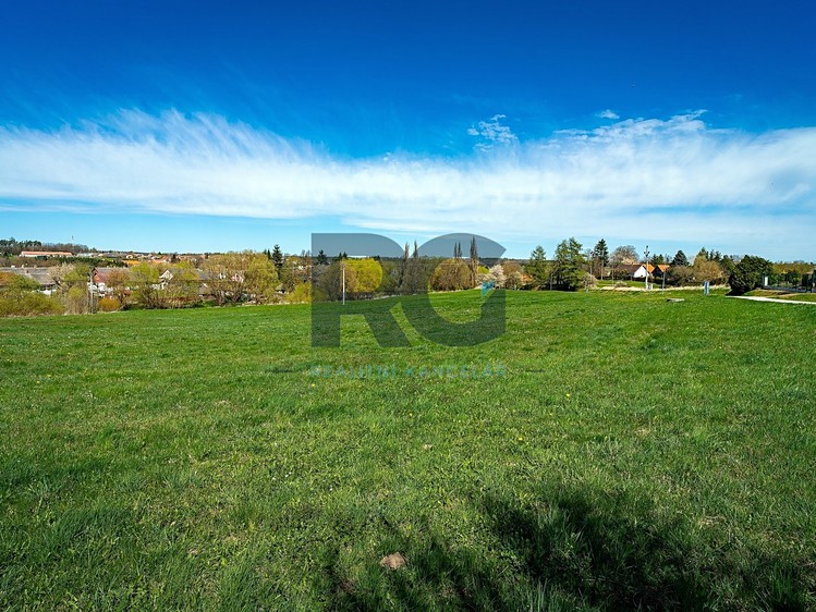 Prodej stavebního pozemku 11 240 m² - foto 5