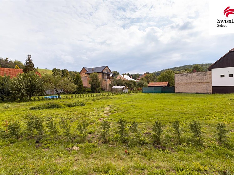 Prodej  stavebního pozemku 858 m² - foto 3