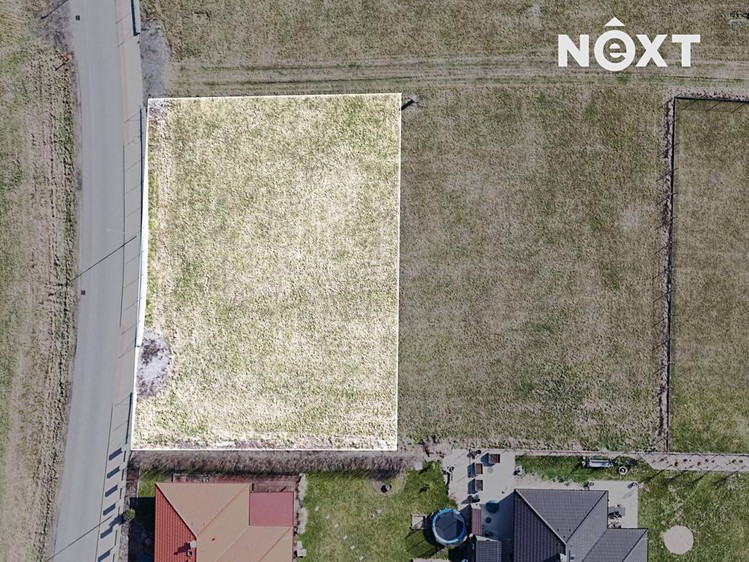 Prodej stavebního pozemku 1 053 m² - foto 2