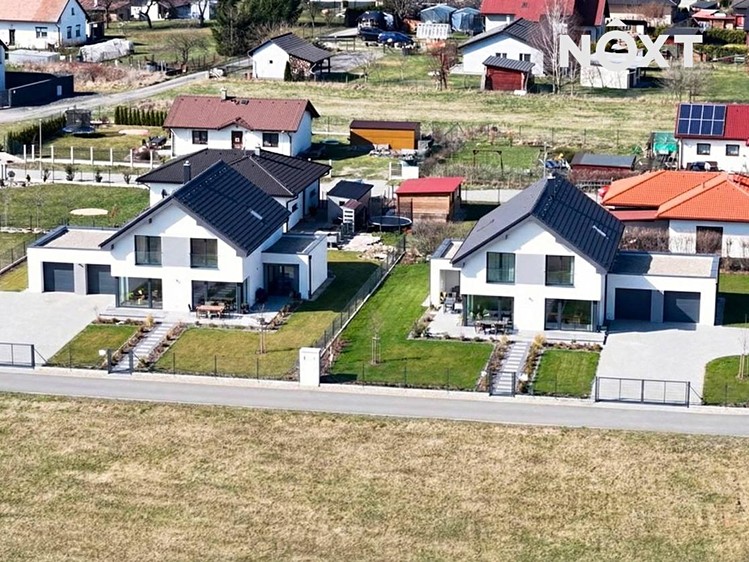 Prodej stavebního pozemku 1 053 m² - foto 7