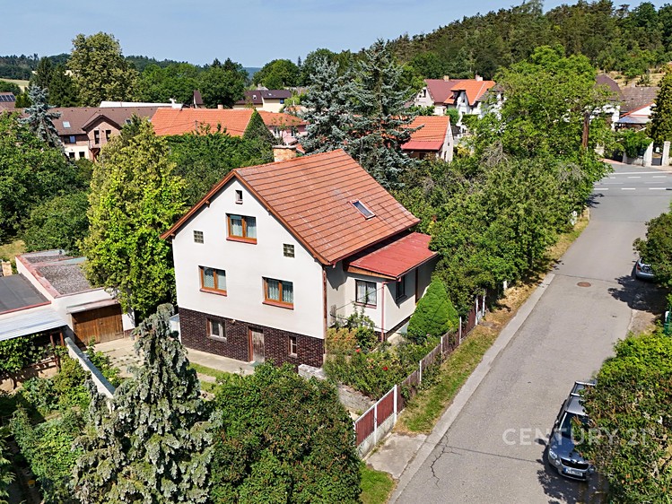 Prodej stavebního pozemku 1 108 m² - foto 7