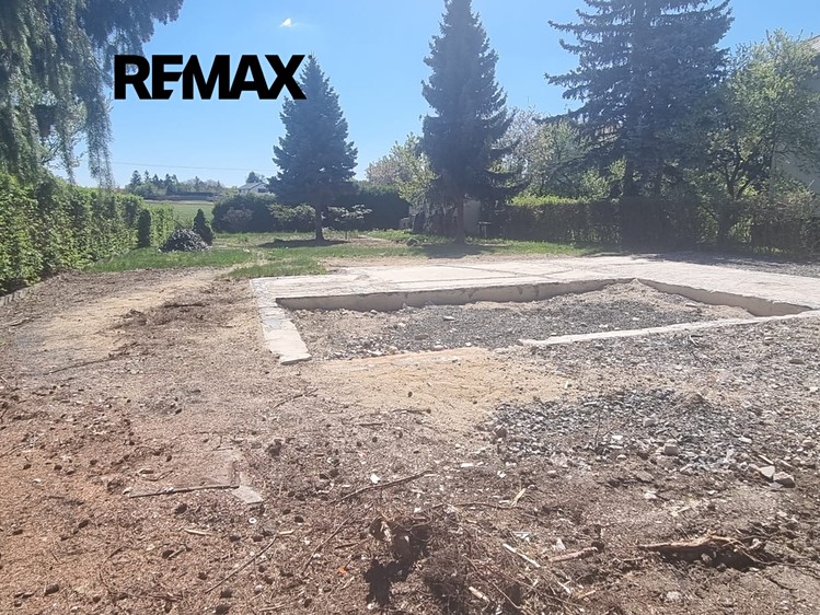 Prodej stavebního pozemku 799 m² - foto 4