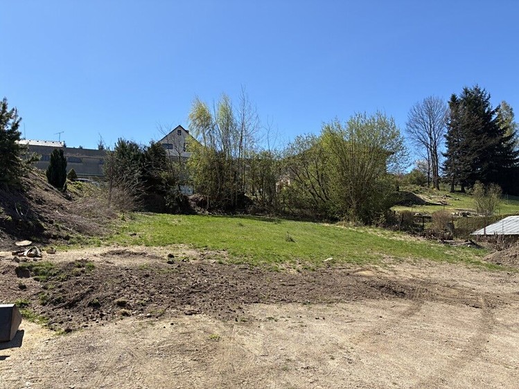 Prodej stavebního pozemku 980 m² - foto 8