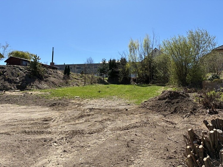 Prodej stavebního pozemku 980 m² - foto 7