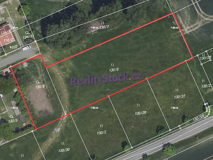 Prodej stavebního pozemku 3 484 m² - foto 1