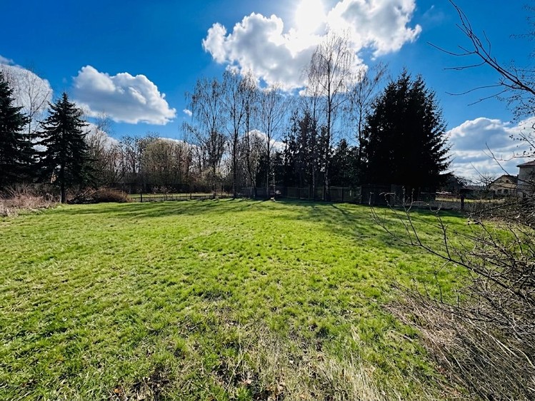 Prodej stavebního pozemku 9 747 m² - foto 3
