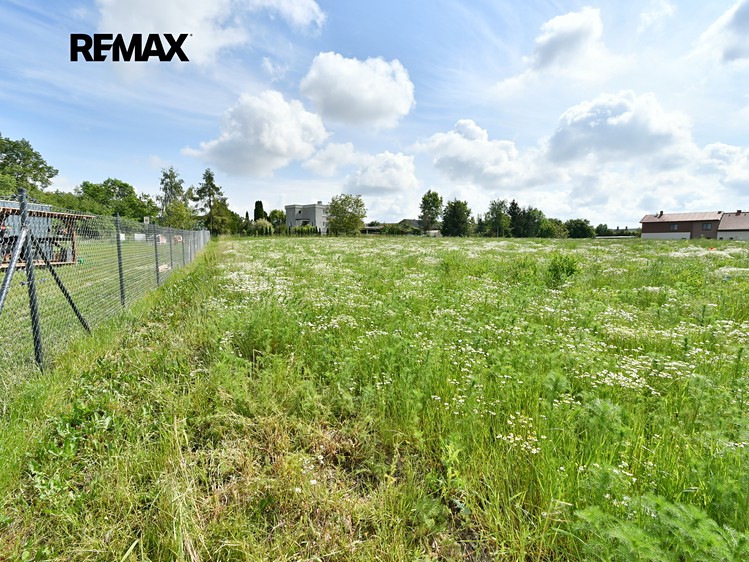 Prodej stavebního pozemku 4 580 m² - foto 8