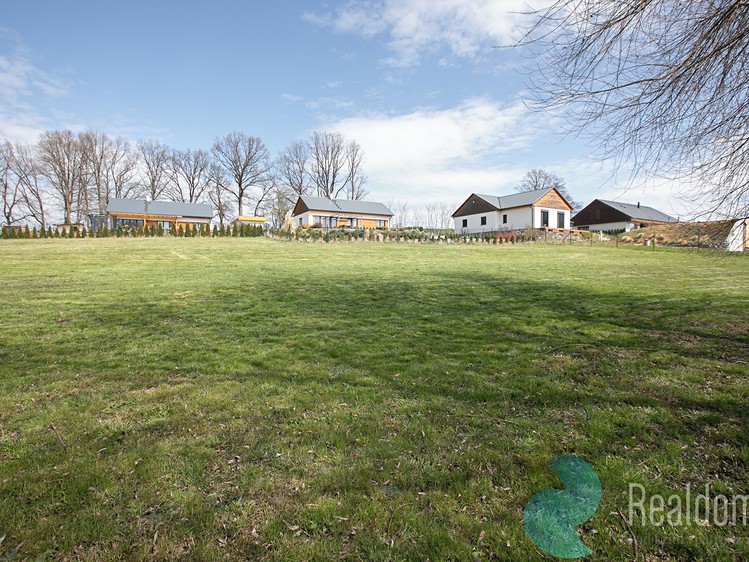 Prodej stavebního pozemku 1 892 m² - foto 4
