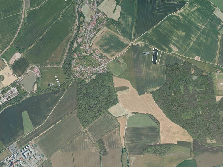 Prodej pole 4 606 m² - foto 1