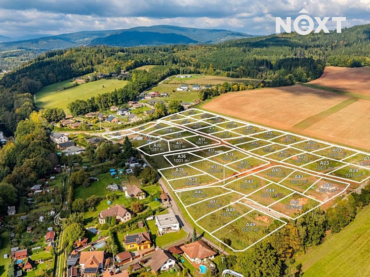 Prodej stavebního pozemku 1 001 m² - foto 1