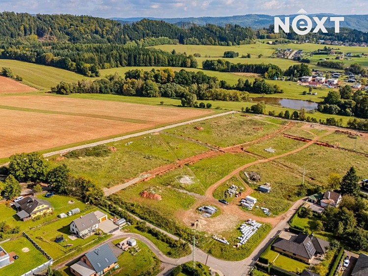 Prodej stavebního pozemku 1 001 m² - foto 2